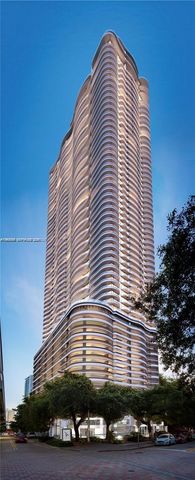 1000 Brickell Plaza 2414, Miami, FL 33131
