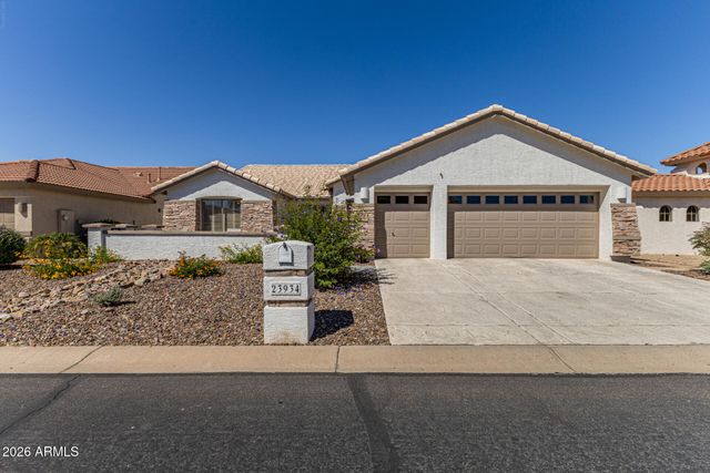 23934 S BERRYBROOK Drive, Sun Lakes, AZ 85248