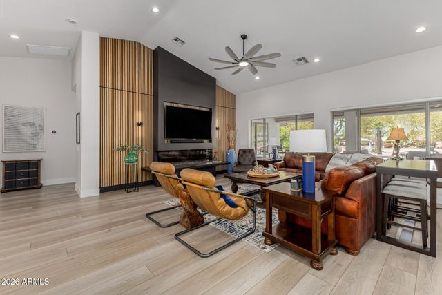 23934 S BERRYBROOK Drive, Sun Lakes, AZ 85248