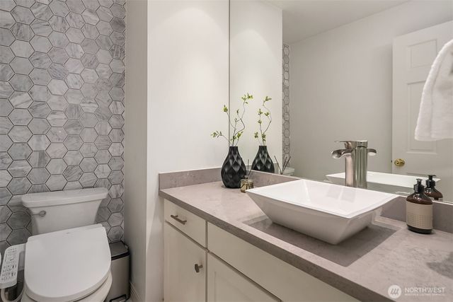 2857 134th Avenue NE, Bellevue, WA 98005