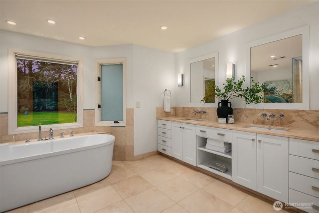 2857 134th Avenue NE, Bellevue, WA 98005