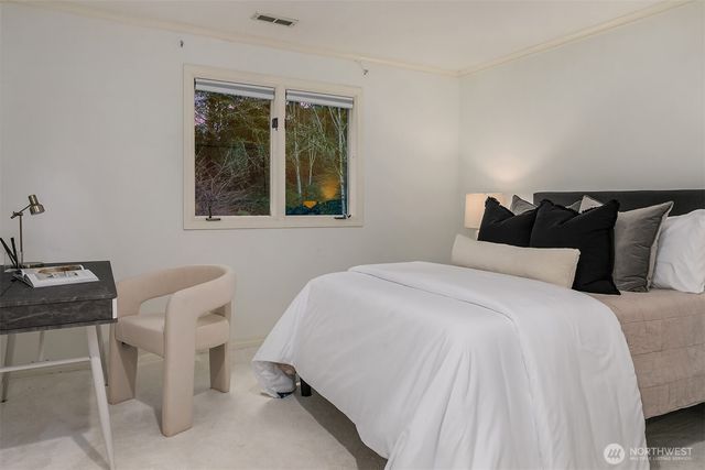 2857 134th Avenue NE, Bellevue, WA 98005