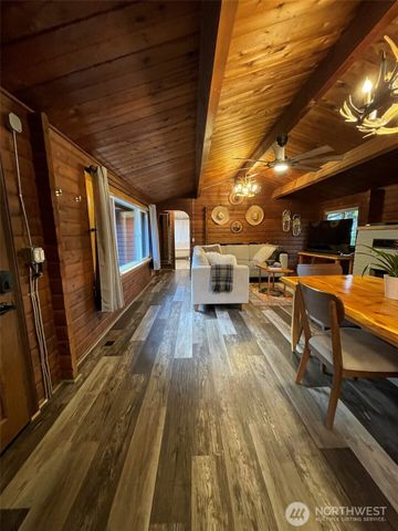 9361 Misery Point Road NW, Seabeck, WA 98380