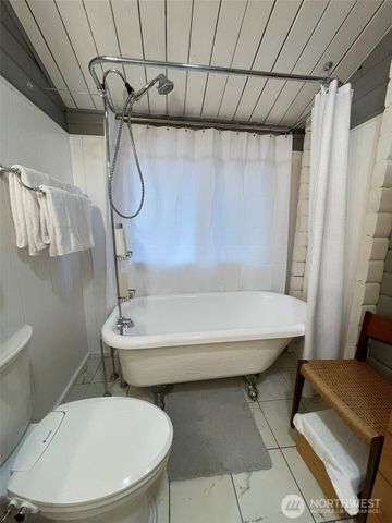 9361 Misery Point Road NW, Seabeck, WA 98380