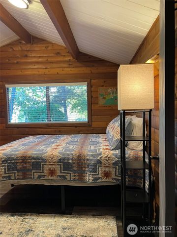 9361 Misery Point Road NW, Seabeck, WA 98380