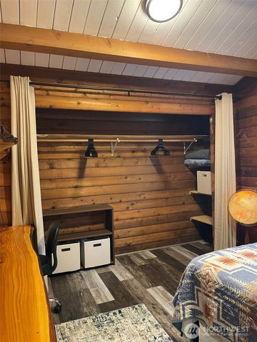 9361 Misery Point Road NW, Seabeck, WA 98380