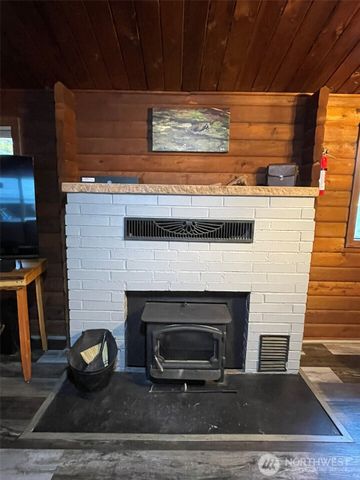 9361 Misery Point Road NW, Seabeck, WA 98380