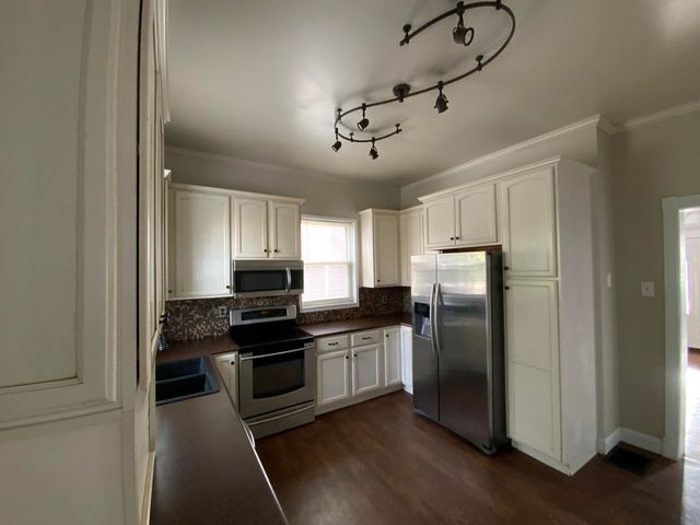 50 Sterling Avenue, Fort Thomas, KY 41075