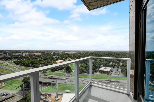 48 East Ave 2504, Austin, TX 78701