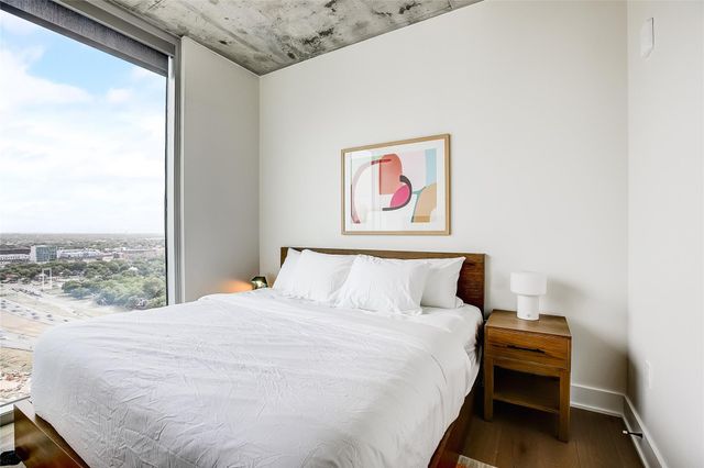 48 East Ave 2504, Austin, TX 78701