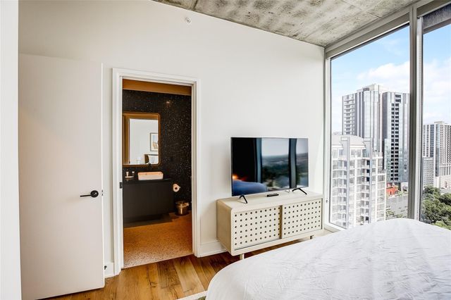 48 East Ave 2504, Austin, TX 78701