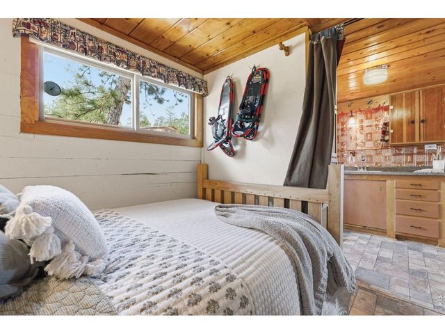 35 Stellar Jay Cir, Red Feather Lakes, CO 80545