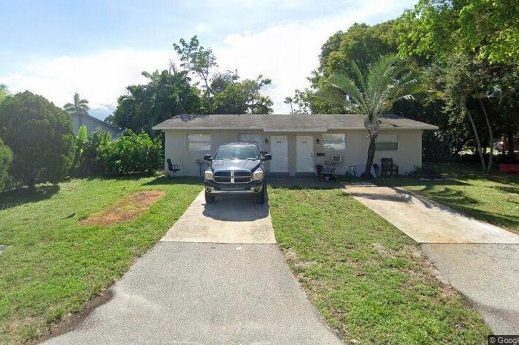 4951 SW 26th Avenue 1-2, Dania Beach, FL 33312