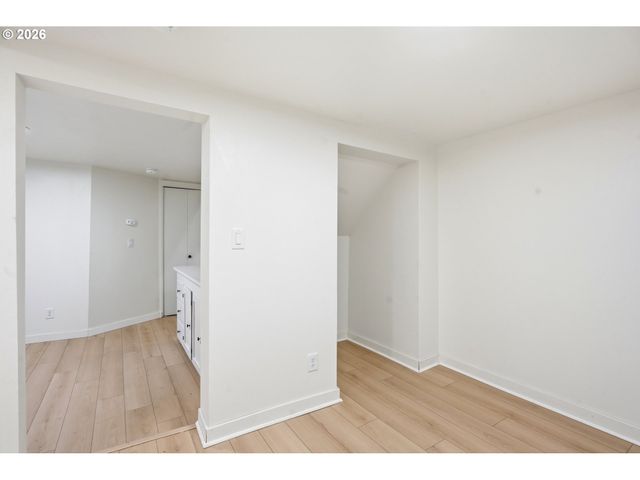 1614 E 33RD St, Vancouver, WA 98663