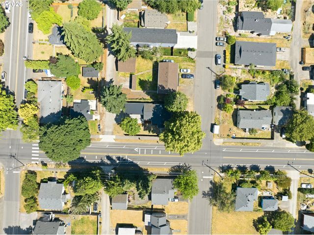 1614 E 33RD St, Vancouver, WA 98663