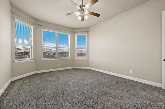 6901 Leonardo DR, Round Rock, TX 78665