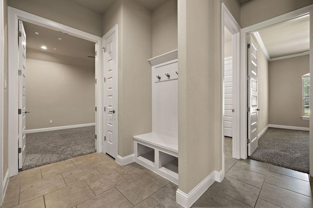6901 Leonardo DR, Round Rock, TX 78665
