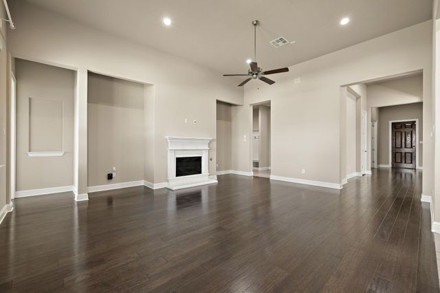 6901 Leonardo DR, Round Rock, TX 78665