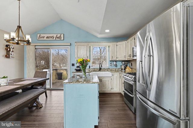 14 REVERE CT, Littlestown, PA 17340