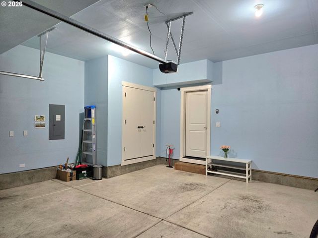 14823 Nw COSMOS St, Portland, OR 97229