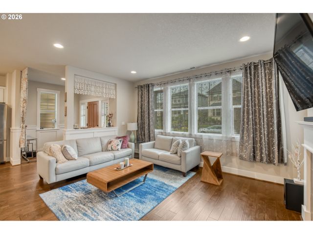 14823 Nw COSMOS St, Portland, OR 97229