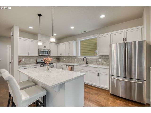 14823 Nw COSMOS St, Portland, OR 97229