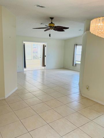 3784 Sapodilla Court, Port St Lucie, FL 34952