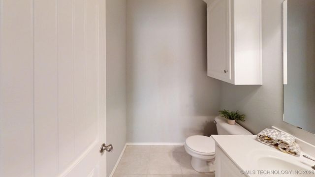 826 Oak Tree Drive, Ardmore, OK 73401