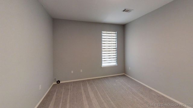 826 Oak Tree Drive, Ardmore, OK 73401