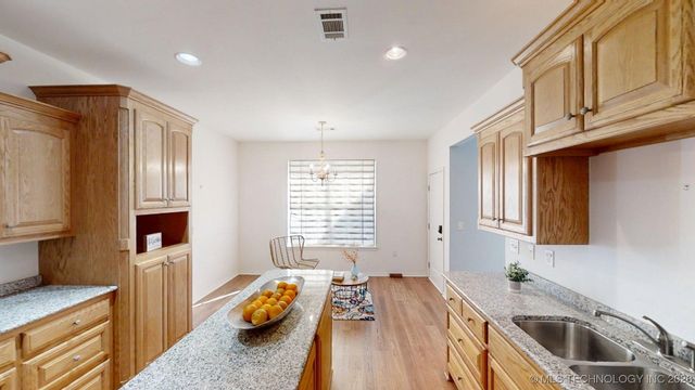 826 Oak Tree Drive, Ardmore, OK 73401