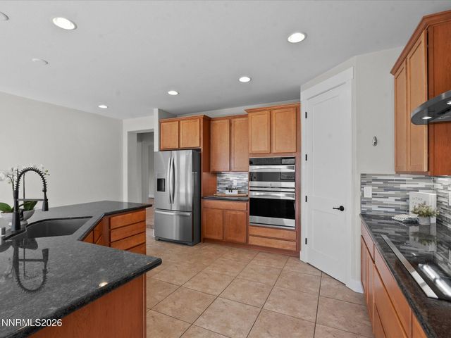 5585 E Hidden Valley Drive, Reno, NV 89502