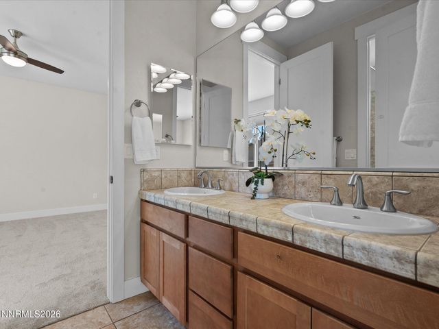 5585 E Hidden Valley Drive, Reno, NV 89502