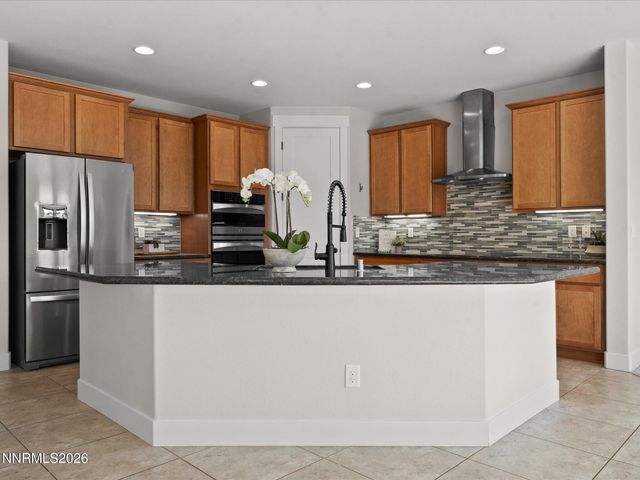 5585 E Hidden Valley Drive, Reno, NV 89502