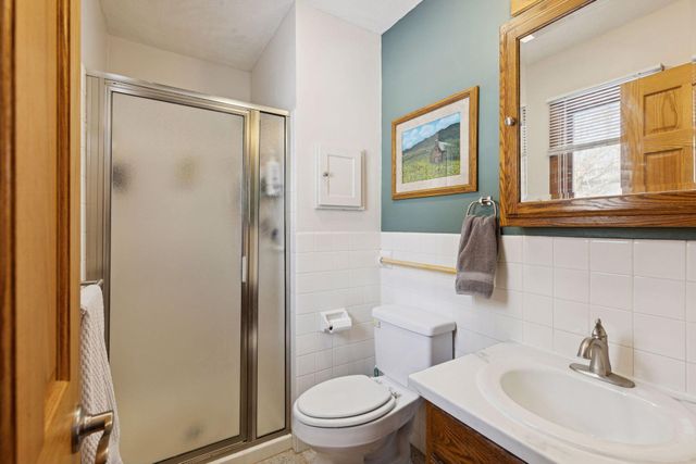 13817 James Avenue S, Burnsville, MN 55337