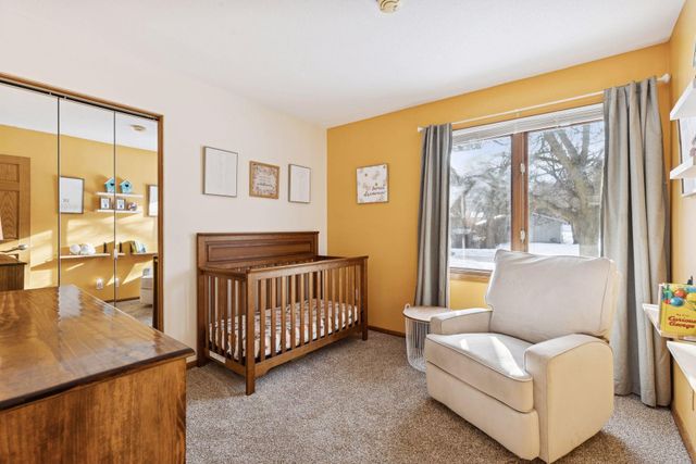 13817 James Avenue S, Burnsville, MN 55337