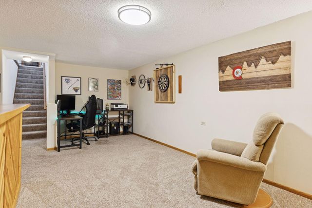 13817 James Avenue S, Burnsville, MN 55337