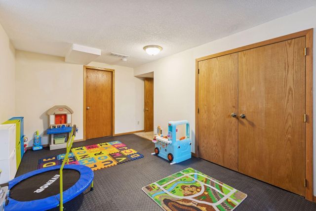 13817 James Avenue S, Burnsville, MN 55337