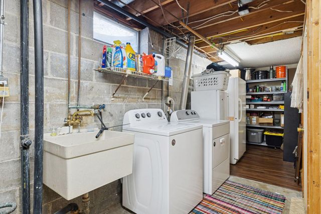 13817 James Avenue S, Burnsville, MN 55337