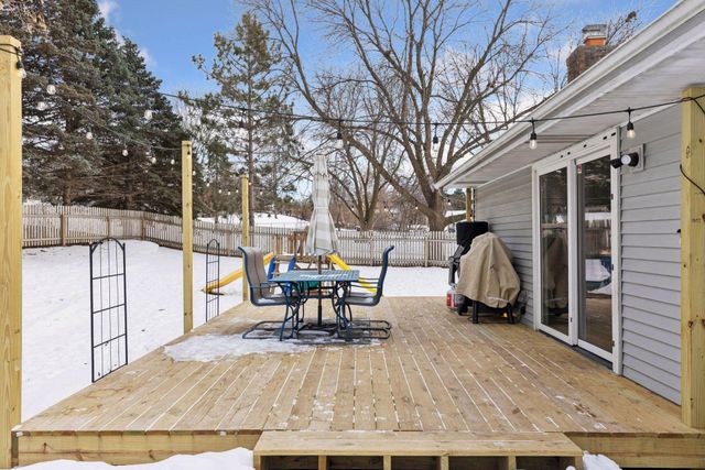 13817 James Avenue S, Burnsville, MN 55337