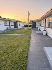 1885 40th Avenue 4, Vero Beach, FL 32960