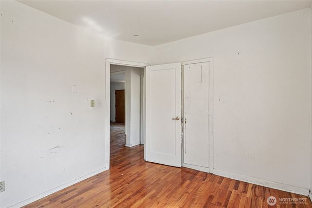 1236 S Director Street, Seattle, WA 98108