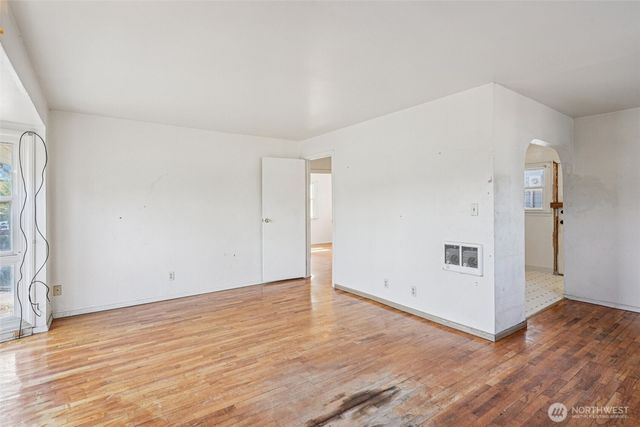 1236 S Director Street, Seattle, WA 98108