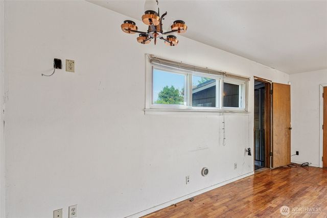 1236 S Director Street, Seattle, WA 98108