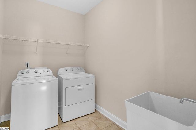 31 Wood Hollow Circle, Greer, SC 29650