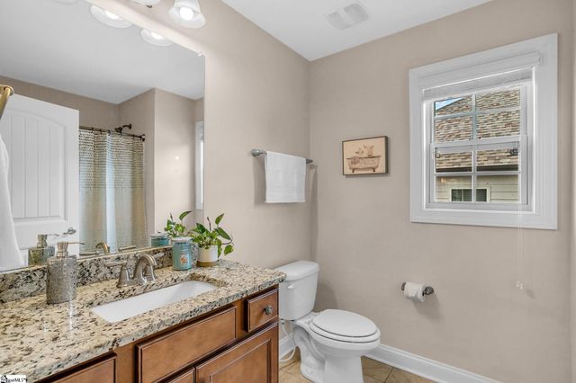 31 Wood Hollow Circle, Greer, SC 29650
