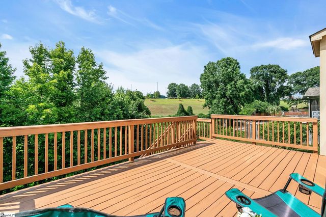 31 Wood Hollow Circle, Greer, SC 29650