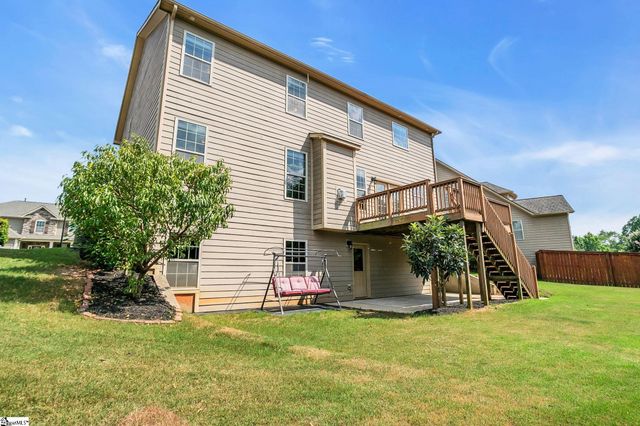 31 Wood Hollow Circle, Greer, SC 29650
