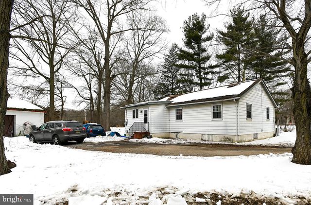 66 N HOOK RD, Pennsville, NJ 08070