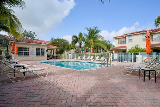 1020 E Longport Circle A1, Delray Beach, FL 33444