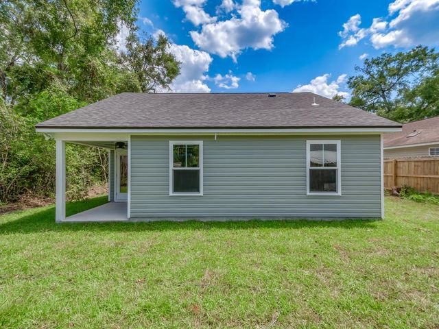 52 Franklin Drive, Crawfordville, FL 32327